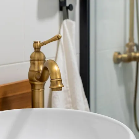 Marias - アパート *